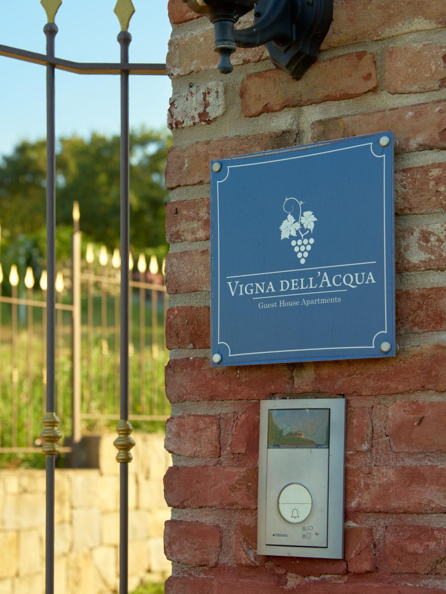 Vigna Dell'Acqua Villa Santo Stefano Belbo Exterior foto