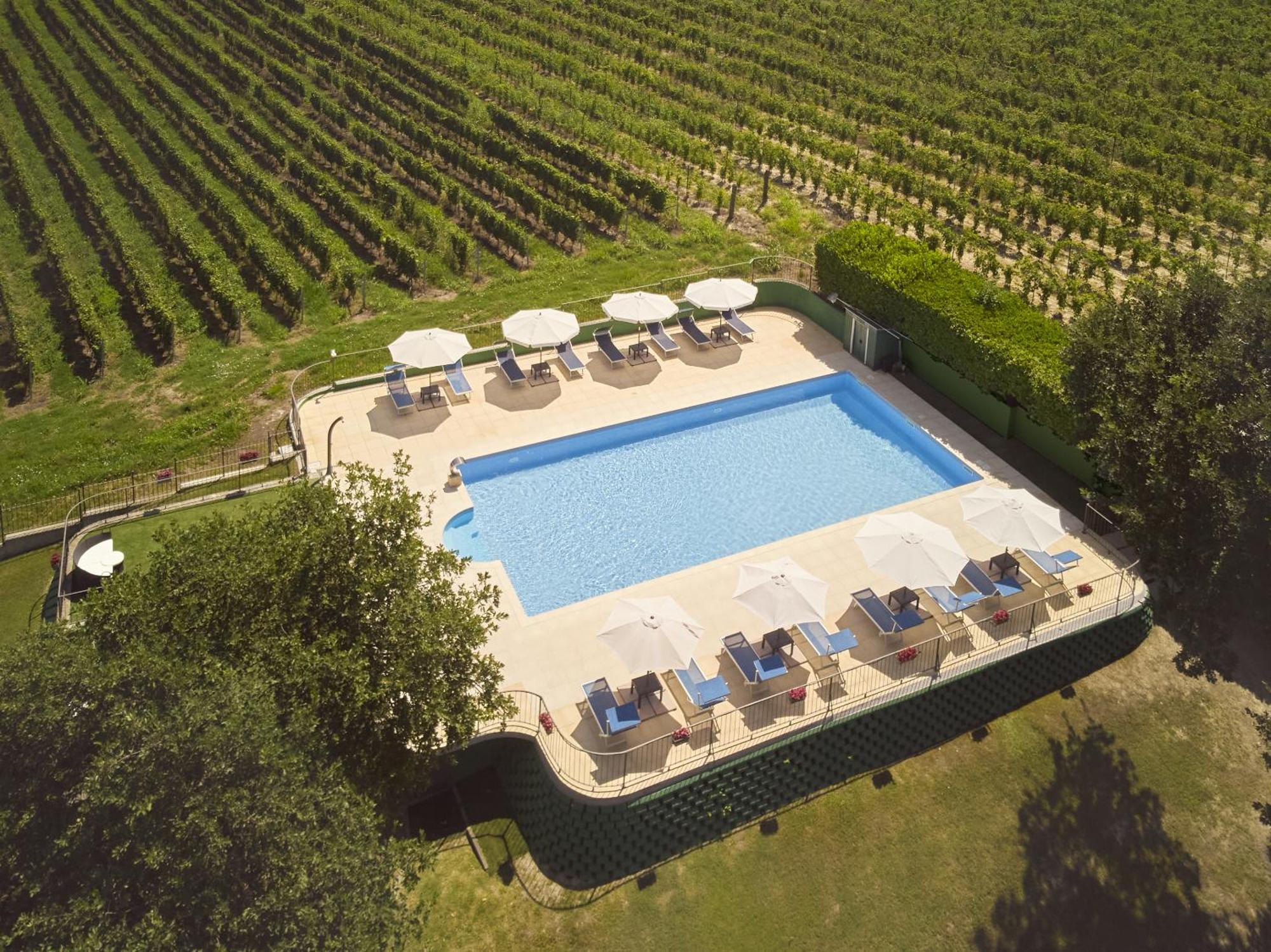 Vigna Dell'Acqua Villa Santo Stefano Belbo Exterior foto