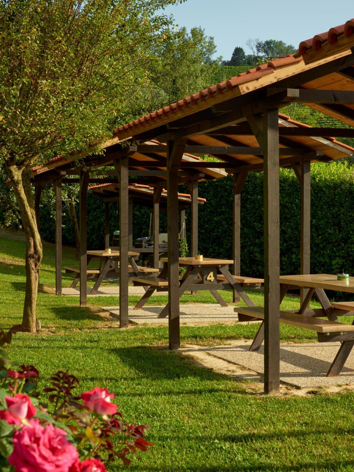Vigna Dell'Acqua Villa Santo Stefano Belbo Exterior foto